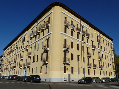Caseggiato di via Primaticcio 196, Milano